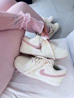 AIR JORDAN LOW MID
