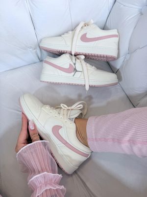 AIR JORDAN LOW MID