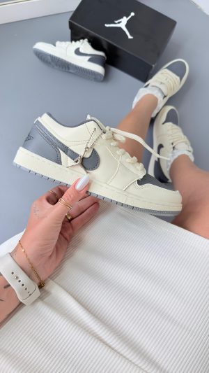 NIKE JORDAN LOW MID