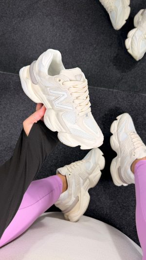 NEW BALANCE 9060